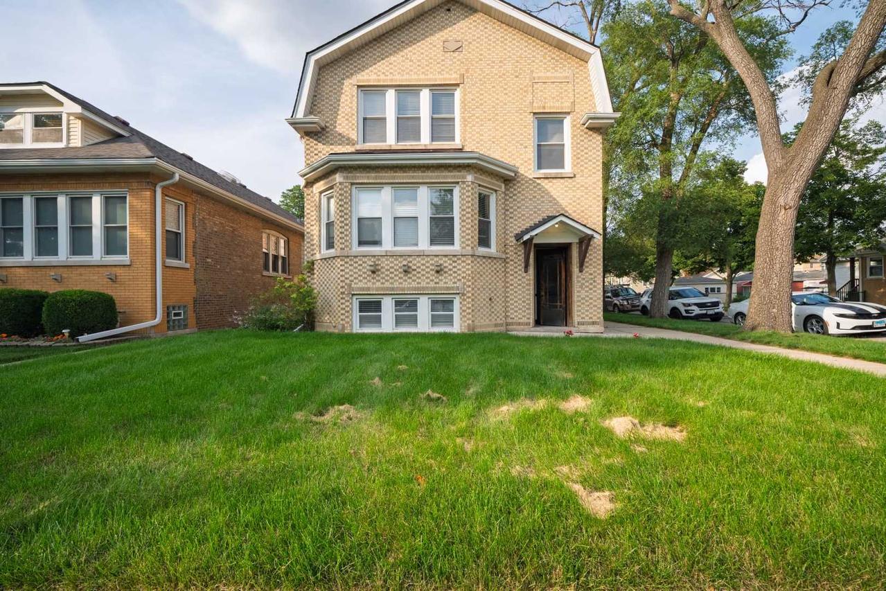5901 N Navarre Ave., Chicago, IL 60631