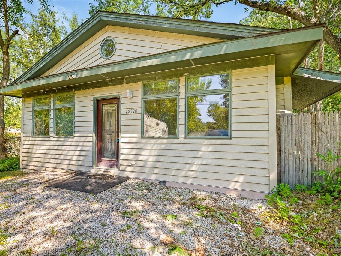 12590 W Hart St., Beach Park, IL 60087