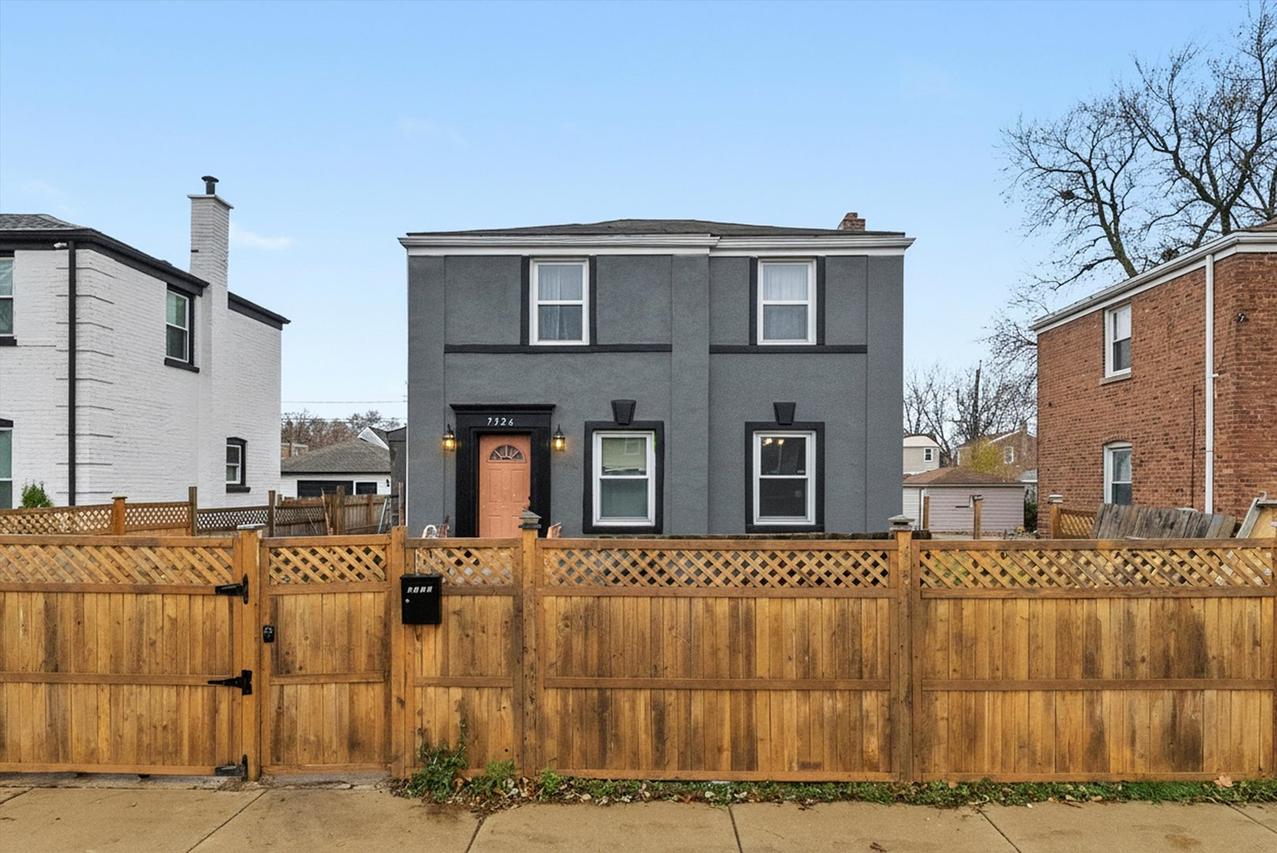 7326 S Francisco Ave., Chicago, IL 60629