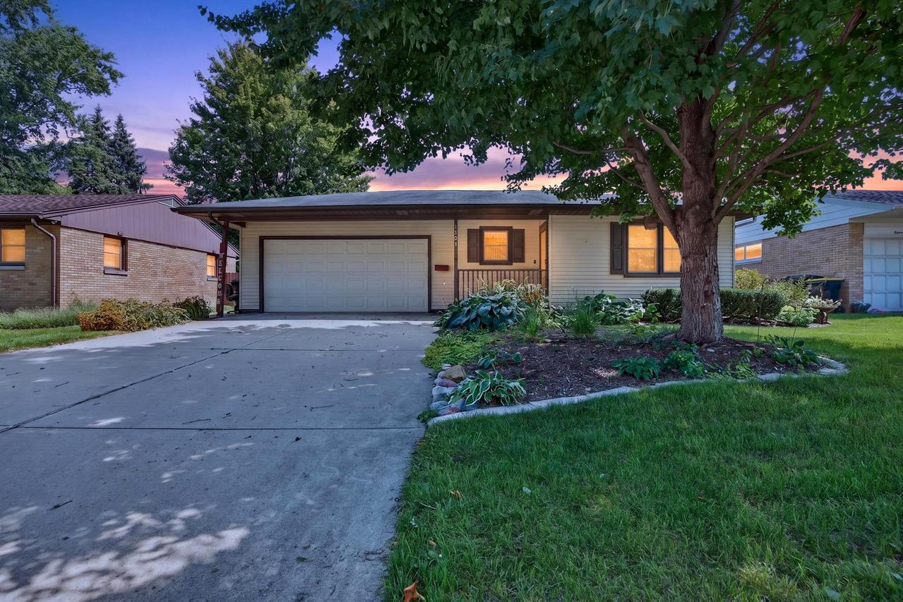 1204 Searle Dr., Normal, IL 61761