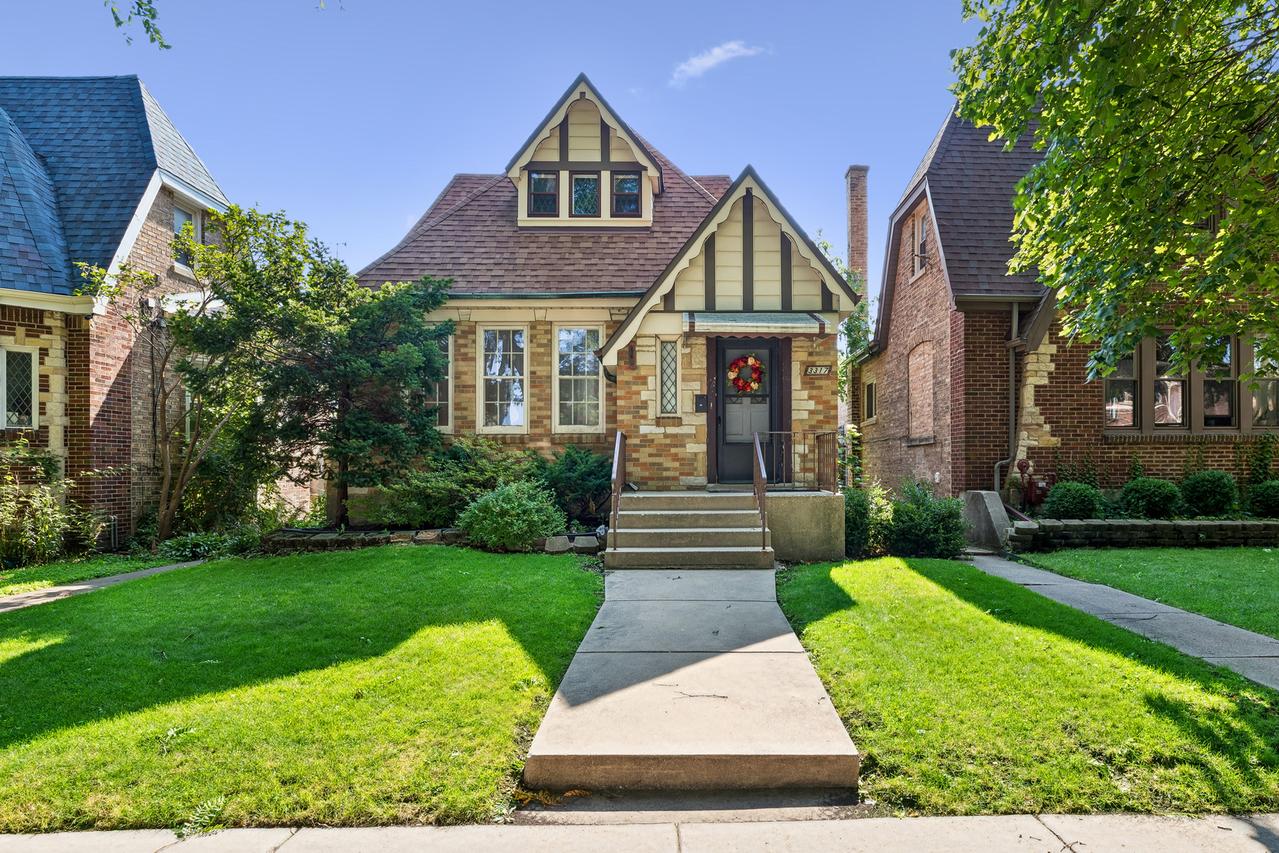 3317 N Rutherford Ave., Chicago, IL 60634