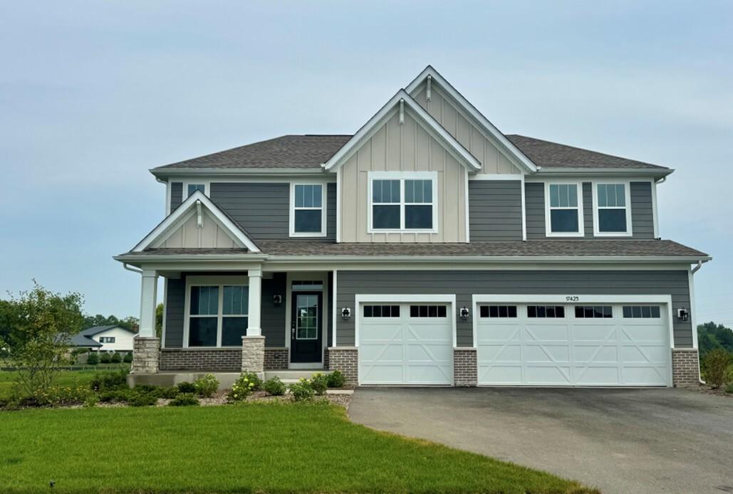 17347 S Victoria Ln., Lockport, IL 60441