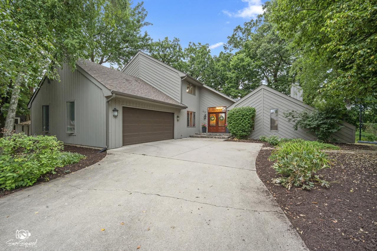619 Westridge Rd., Joliet, IL 60431