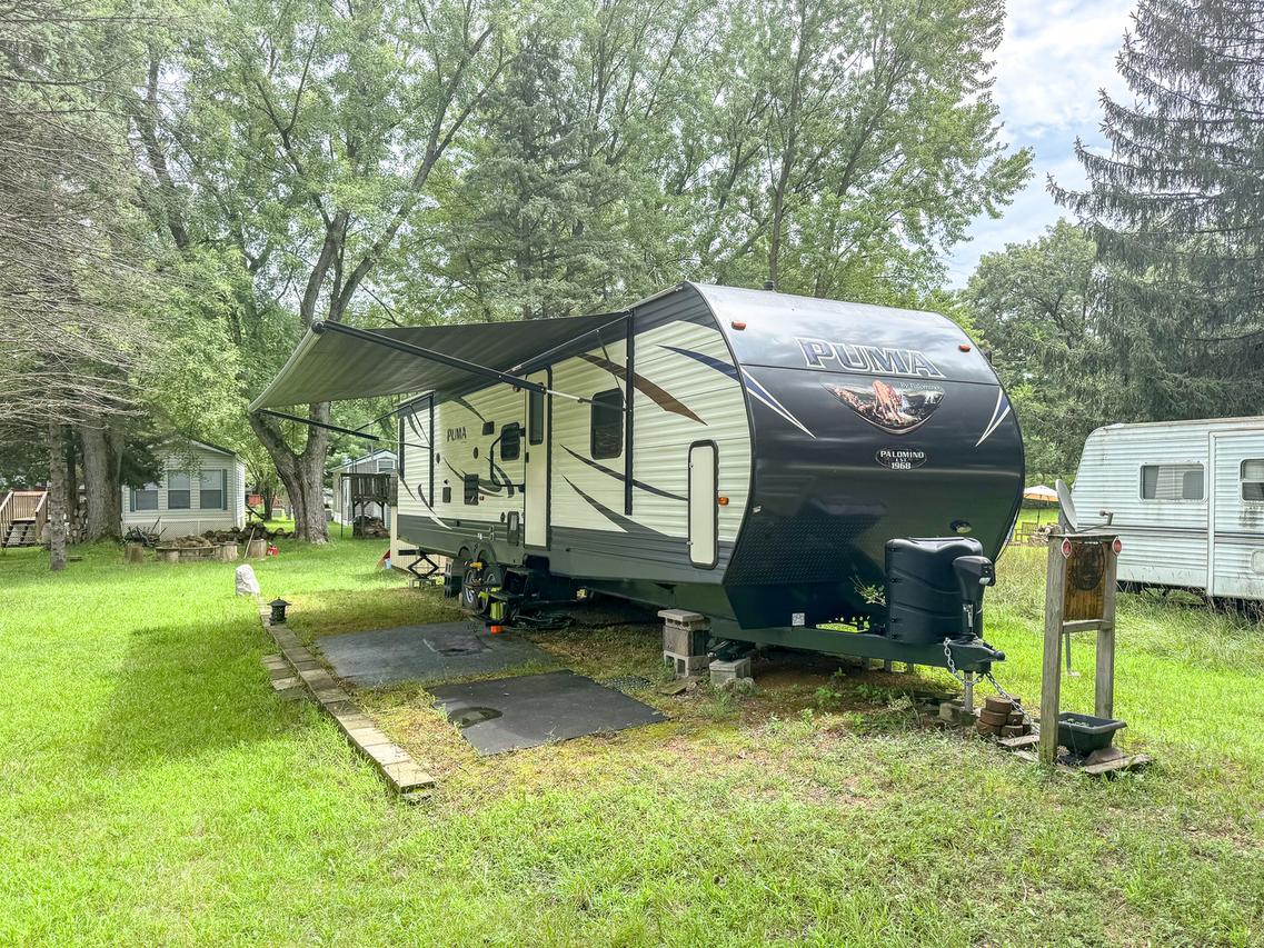 11/113 Woodhaven, Sublette, IL 61367