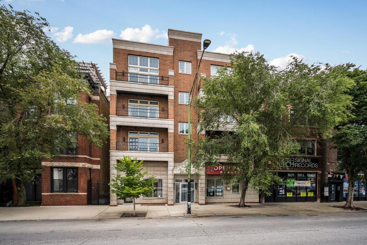 1347 N Ashland Ave. #2N, Chicago, IL 60622