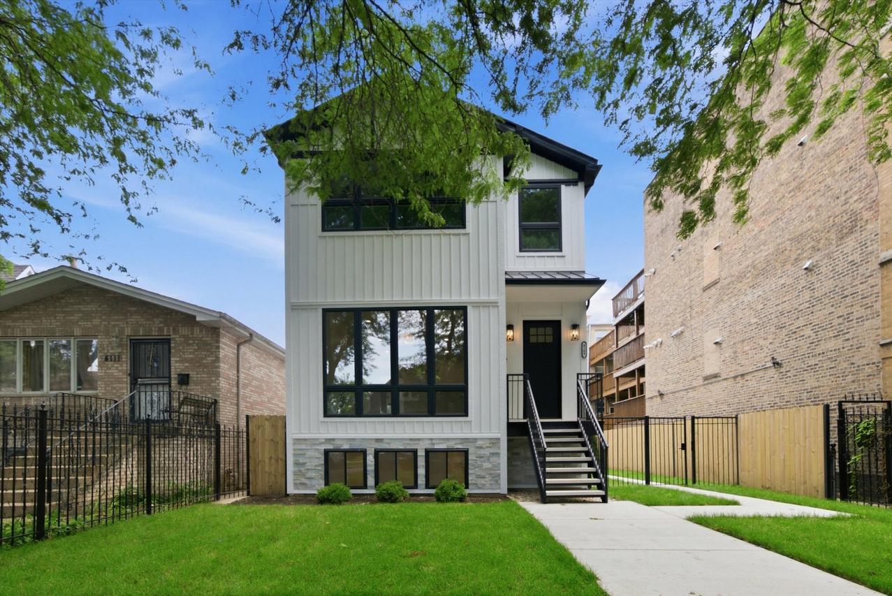 4109 N Lawndale Ave., Chicago, IL 60618