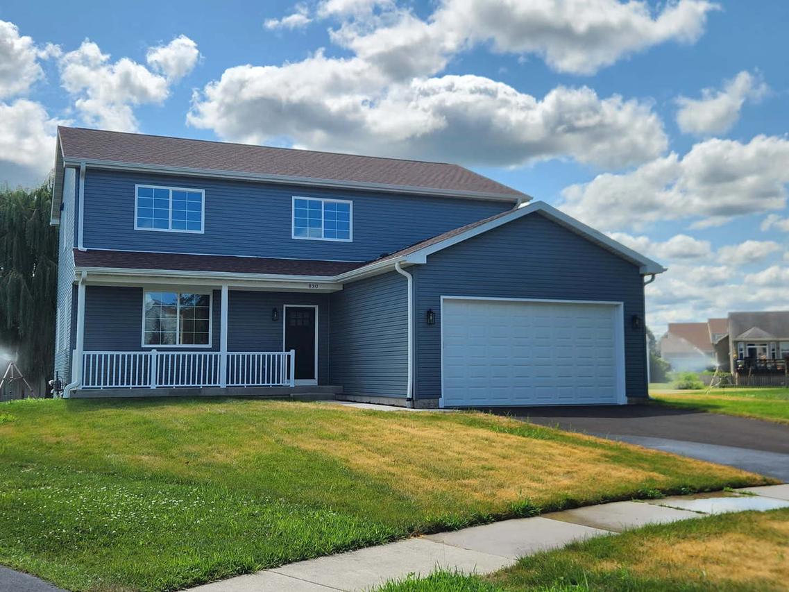 830 Bach Ct., Woodstock, IL 60098