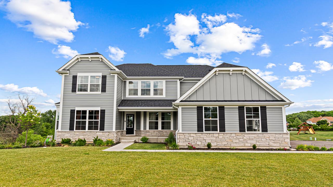 12 Whisper Creek Ct., Hawthorn Woods, IL 60047