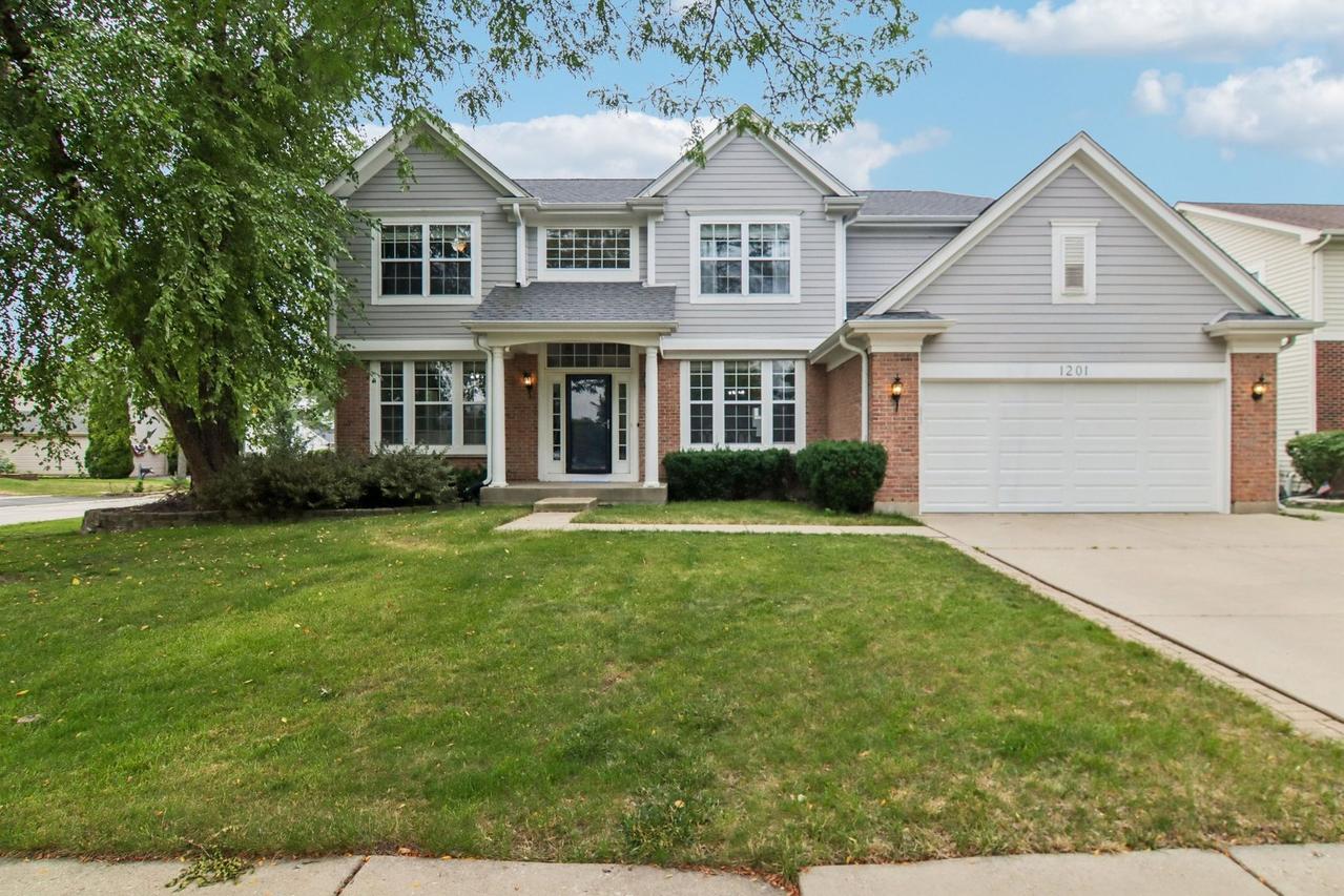1201 Sterling Dr., Mundelein, IL 60060