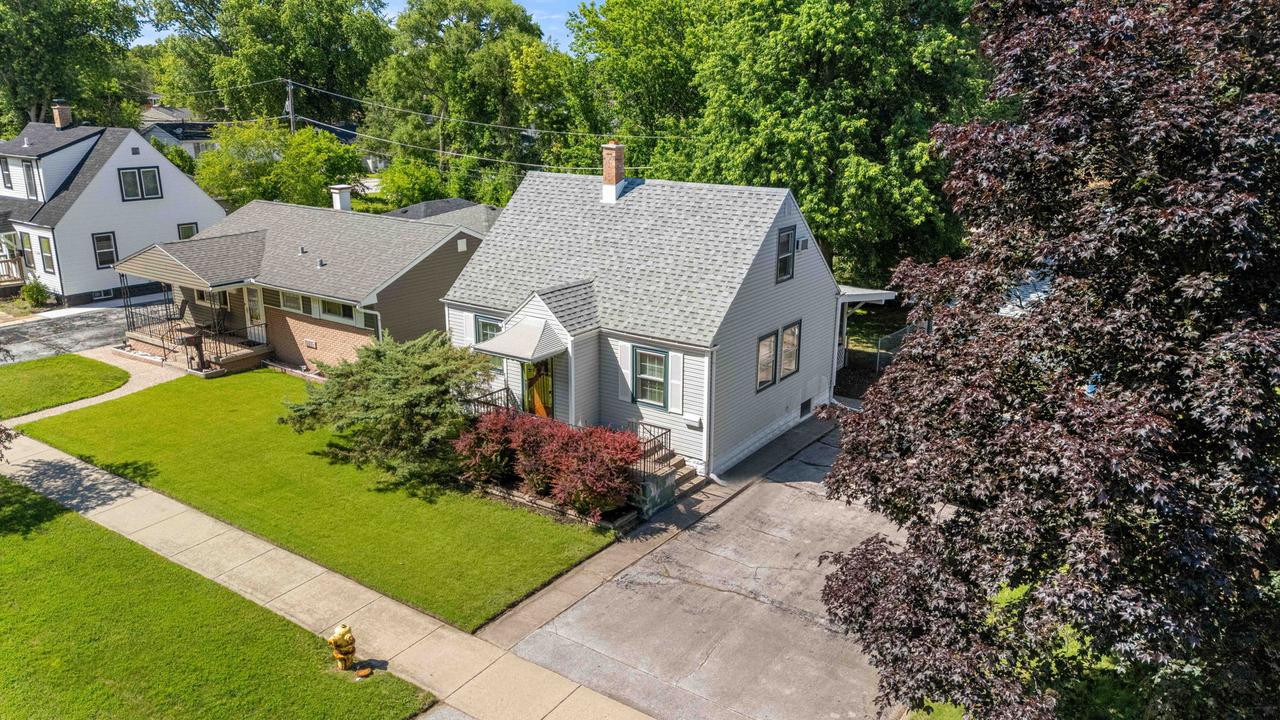 1108 Michigan City Rd., Calumet City, IL 60409