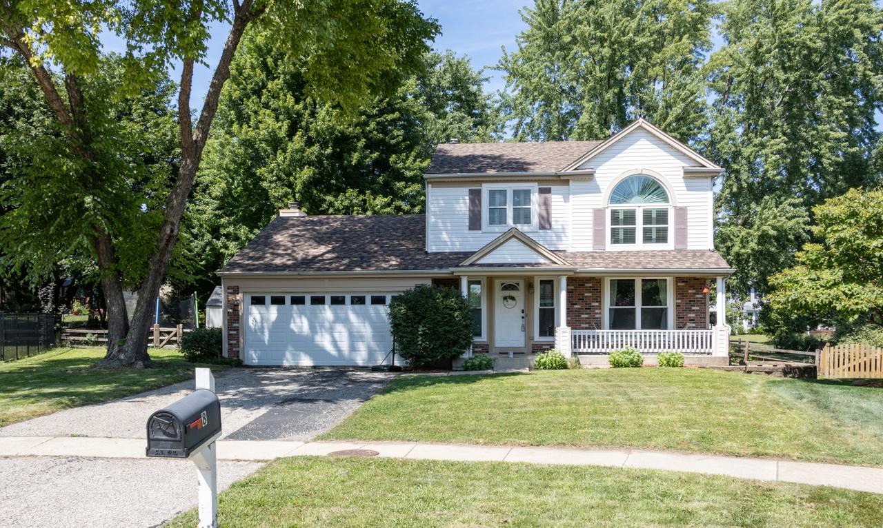 8 Raintree Ct., Cary, IL 60013