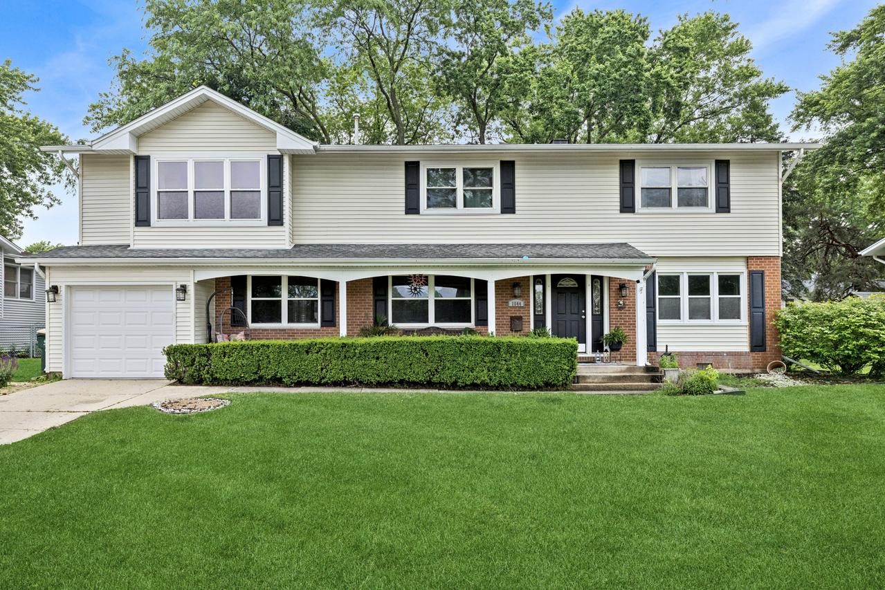 1144 E Anderson Dr., Palatine, IL 60074