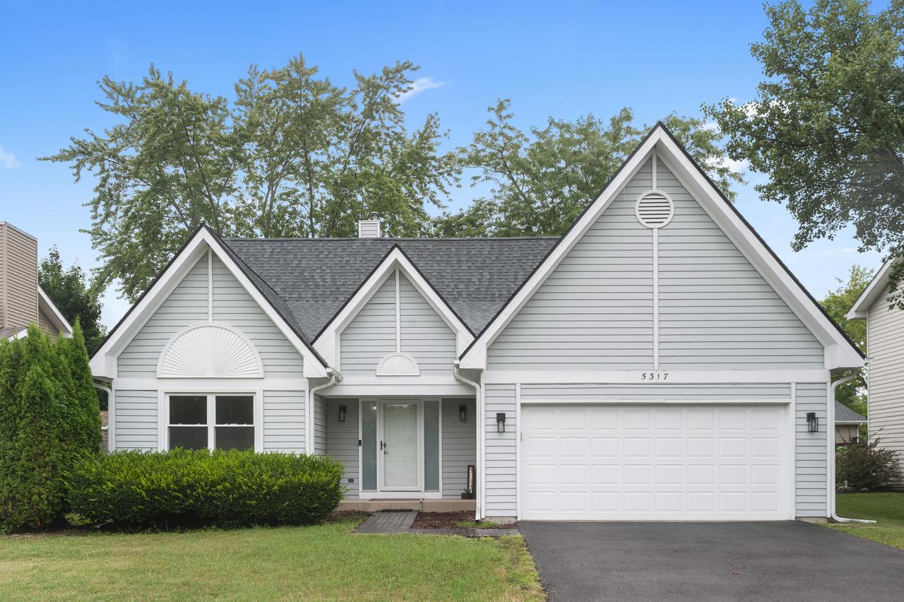 5317 Cypress Cir., Gurnee, IL 60031