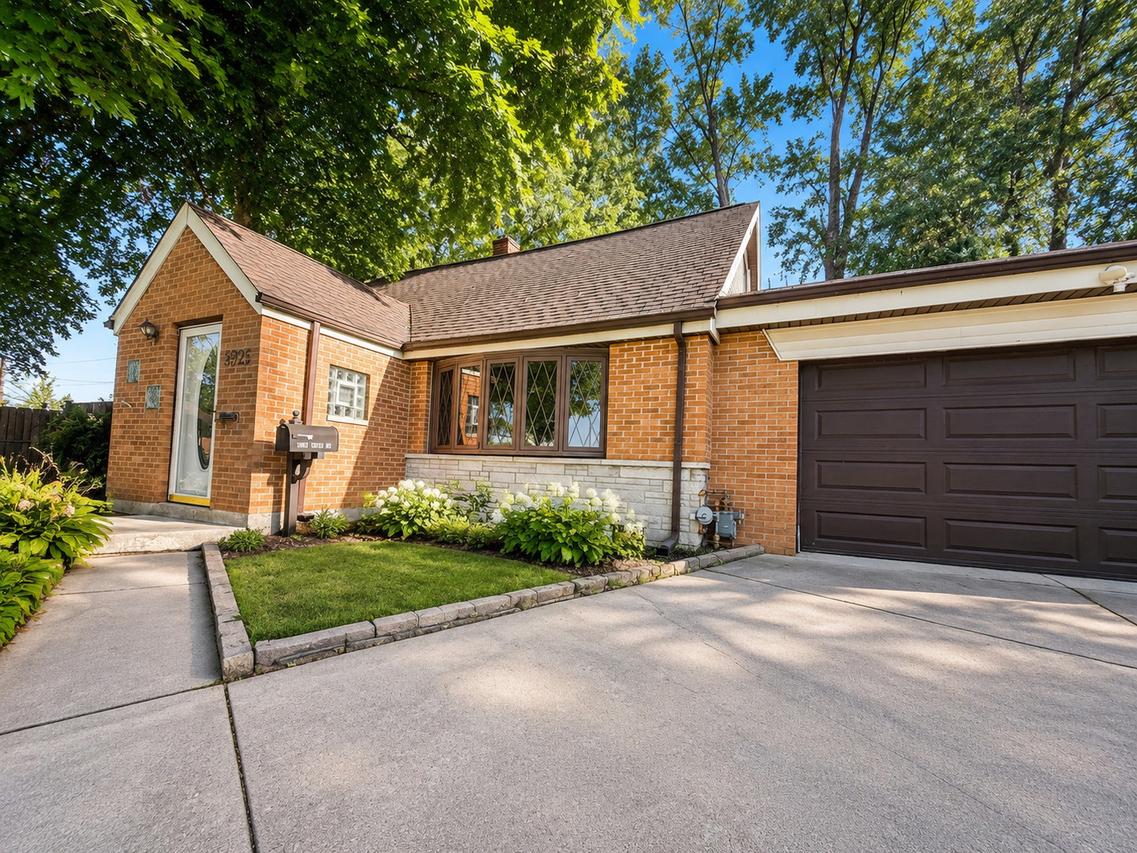 6925 Elder Ct., Bridgeview, IL 60455