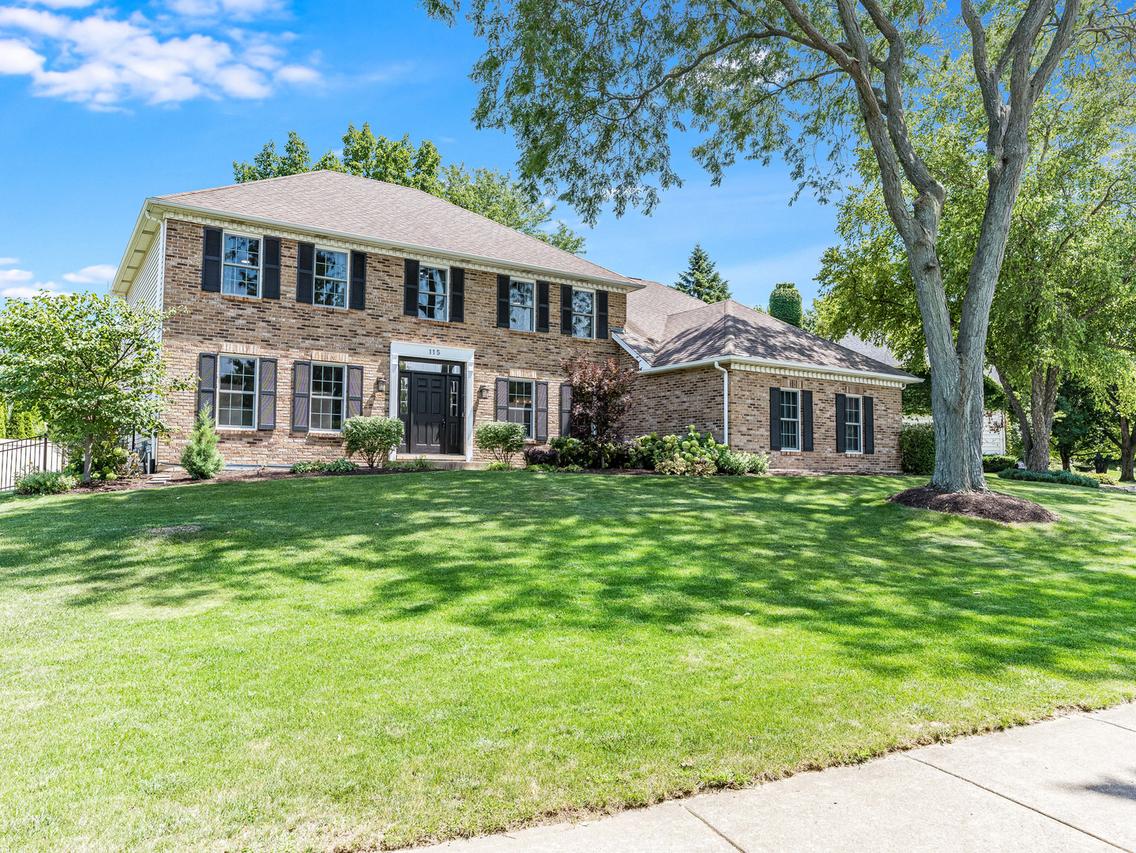 6S115 New Castle Rd., Naperville, IL 60540