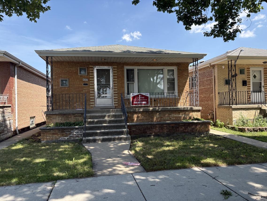 4313 S Kedvale Ave., Chicago, IL 60632