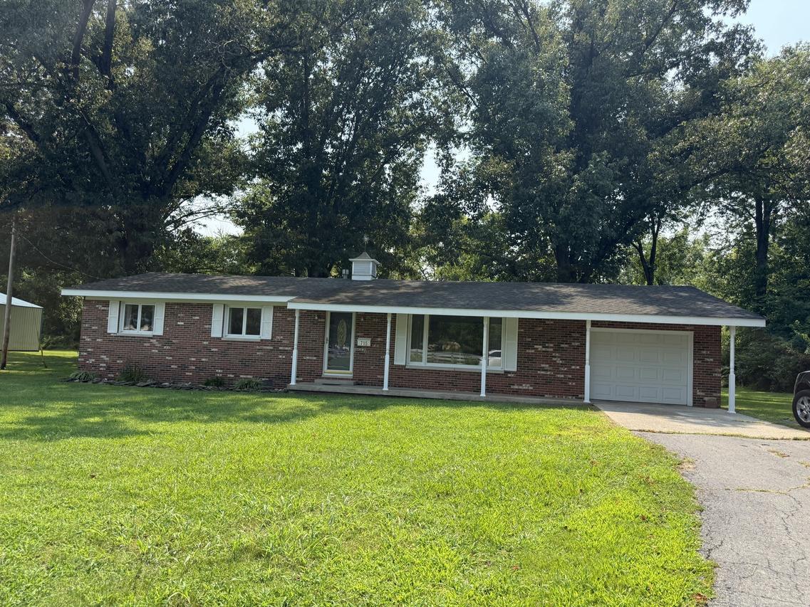 715 State St., Eldorado, IL 62930