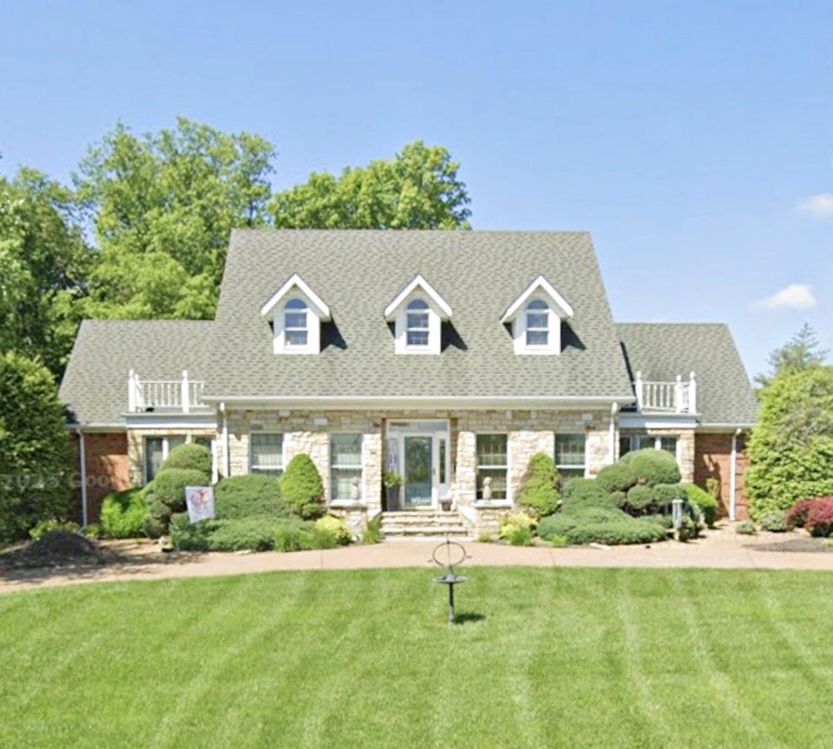 29 E Lakewood Dr., Metropolis, IL 62960