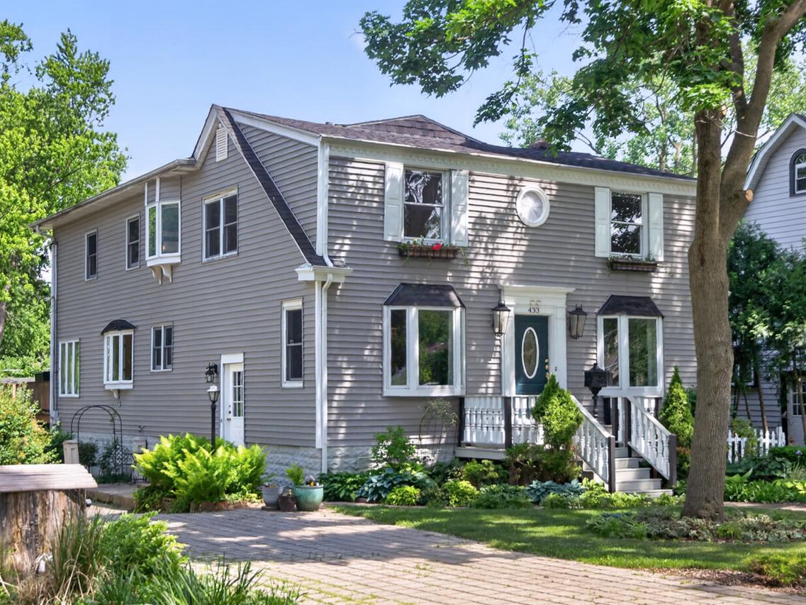 433 S Euclid Ave., Villa Park, IL 60181