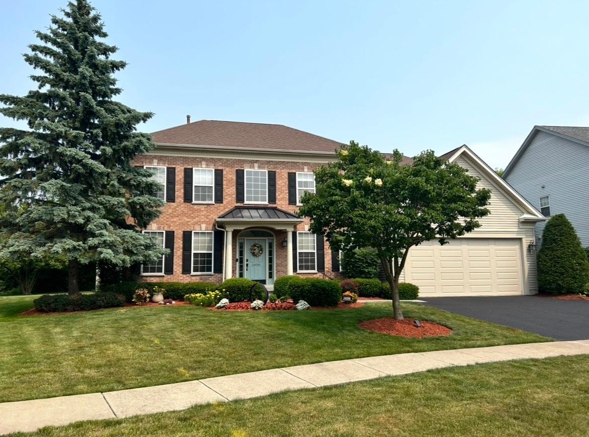 34056 N Wooded Glen Dr., Grayslake, IL 60030