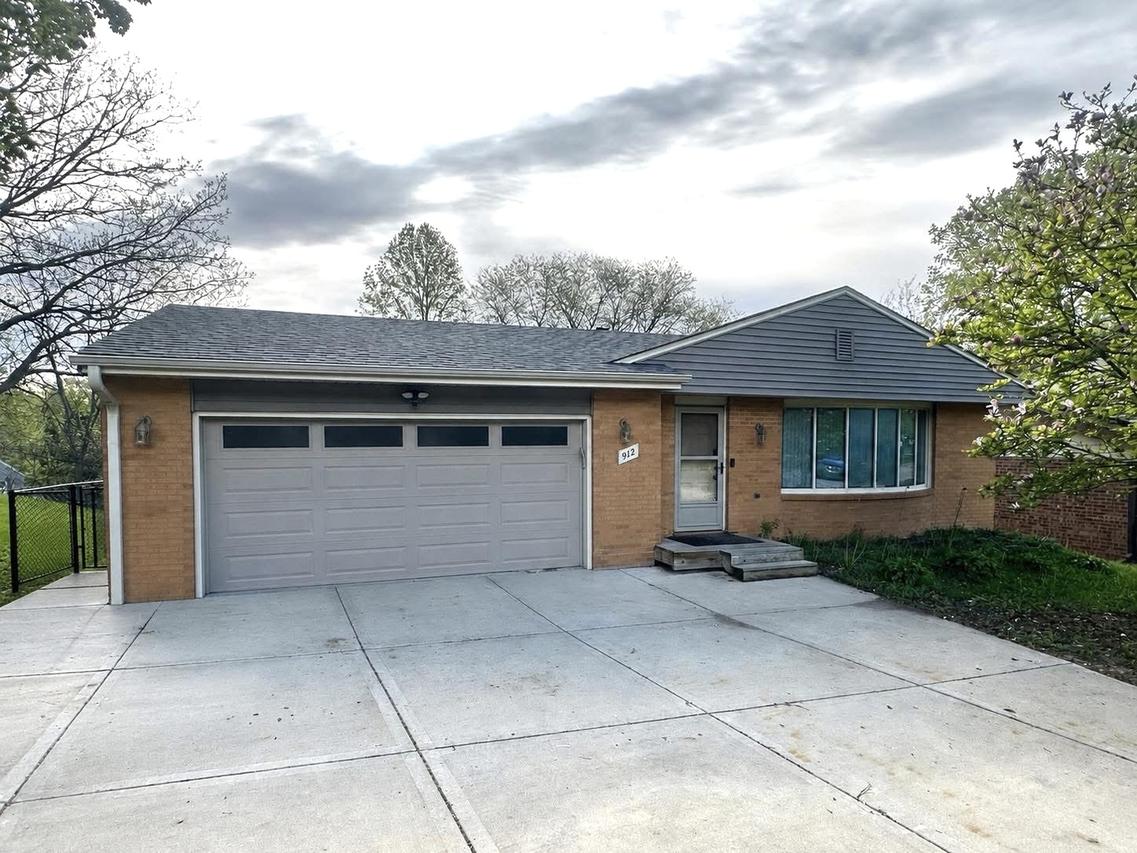 912 Shenandoah Ave., Rockford, IL 61108