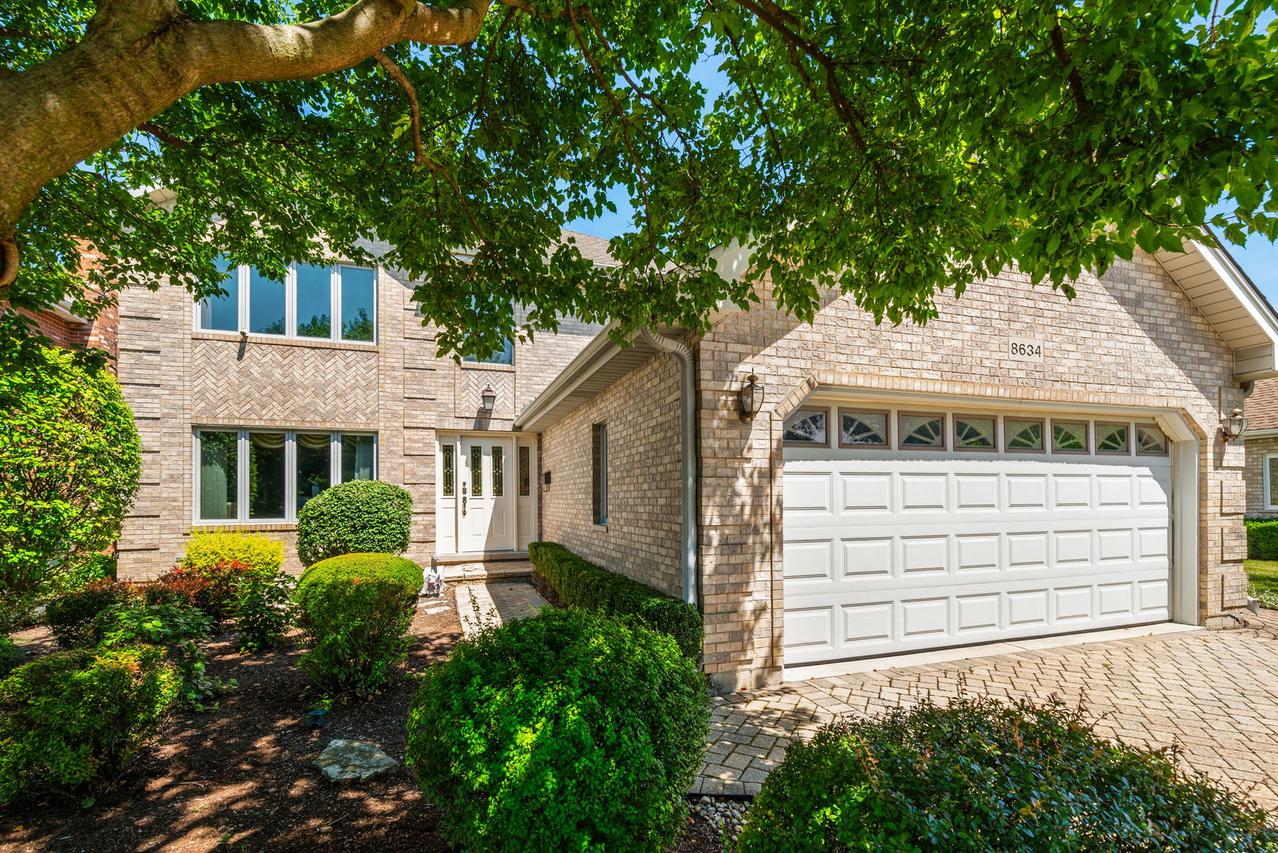 8634 W Park Ln., Niles, IL 60714
