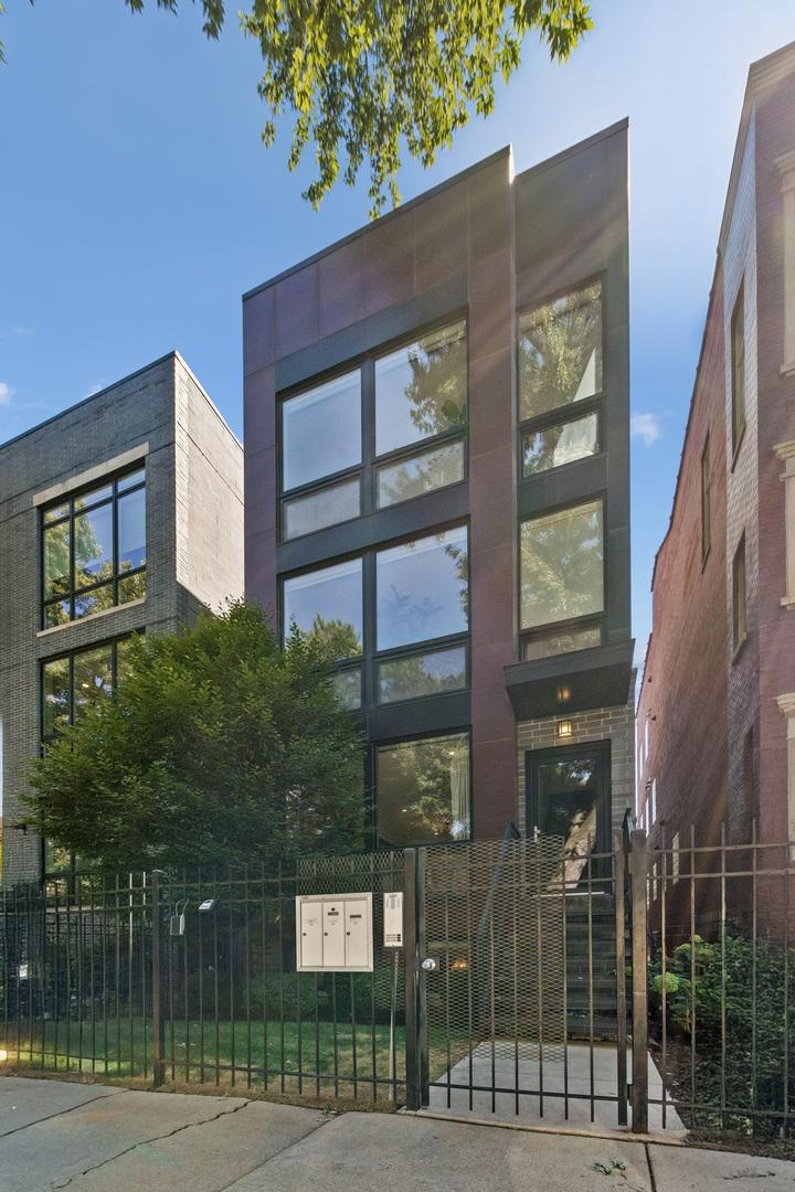 877 N Hermitage Ave. #1, Chicago, IL 60622