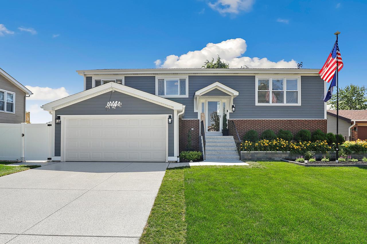 20012 S Sycamore Dr., Frankfort, IL 60423