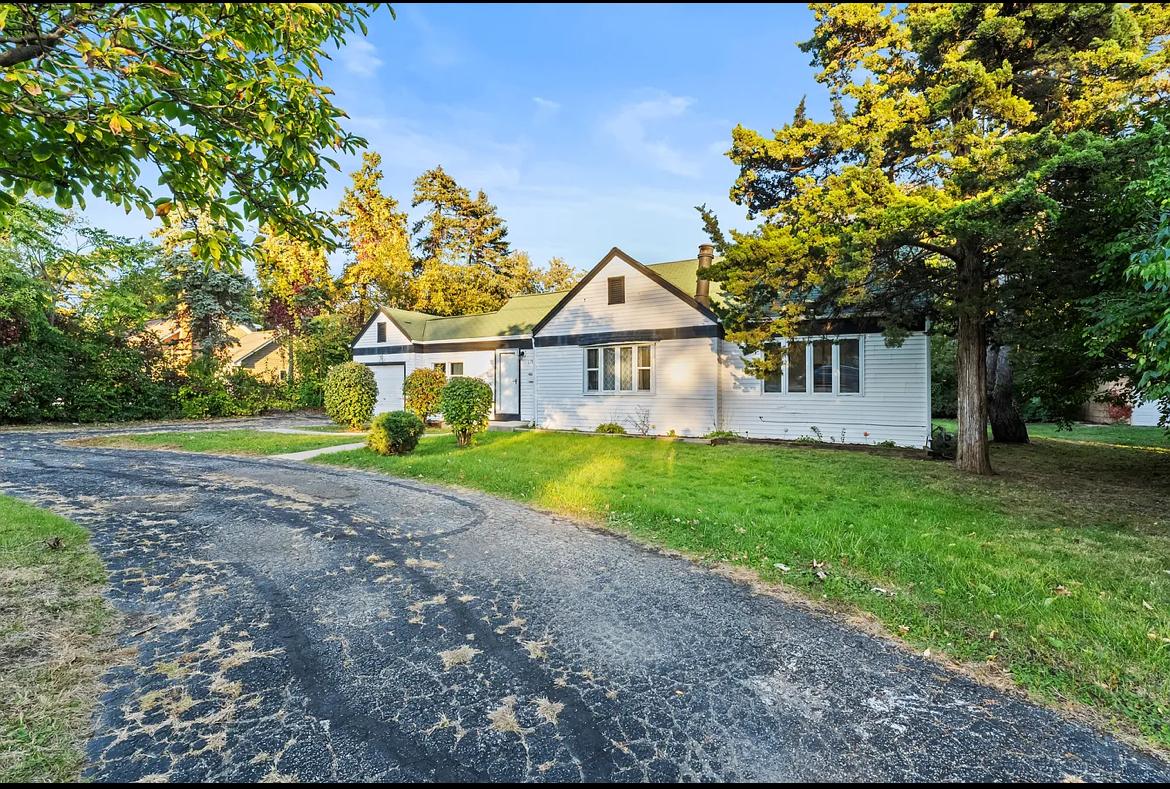 1705 S Highland Ave., Lombard, IL 60148