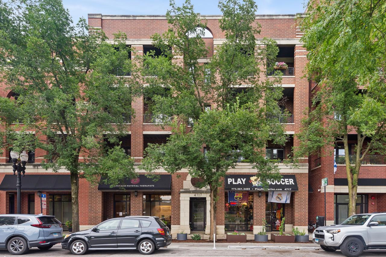 4717 N Clark St. #3N, Chicago, IL 60640