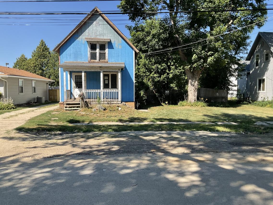 1121 Kishwaukee St., Belvidere, IL 61008