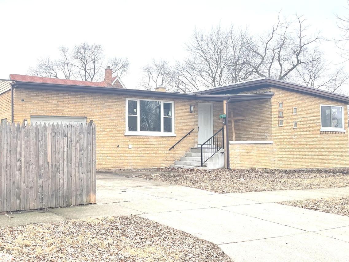 2521 120th St., Blue Island, IL 60406