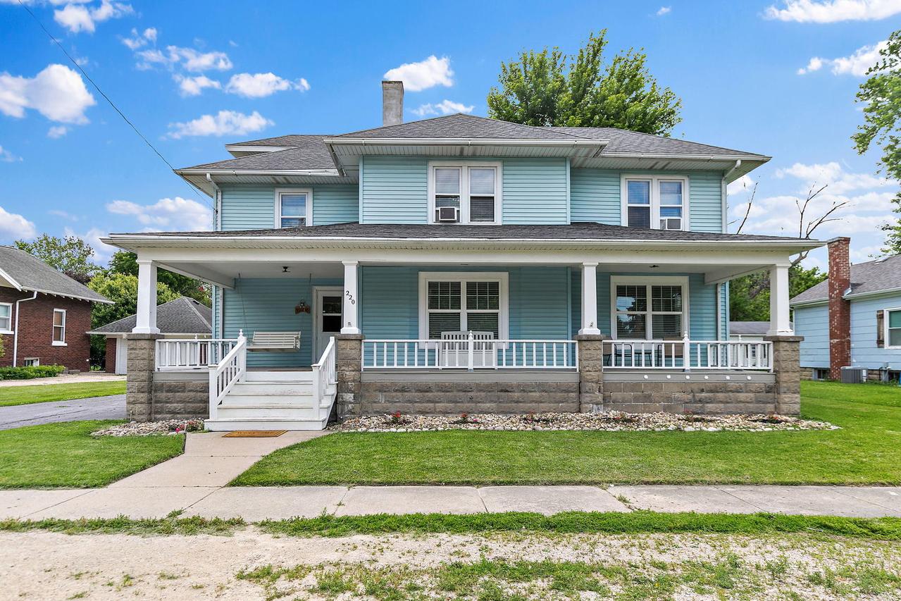 220 N Elm St., Leland, IL 60531