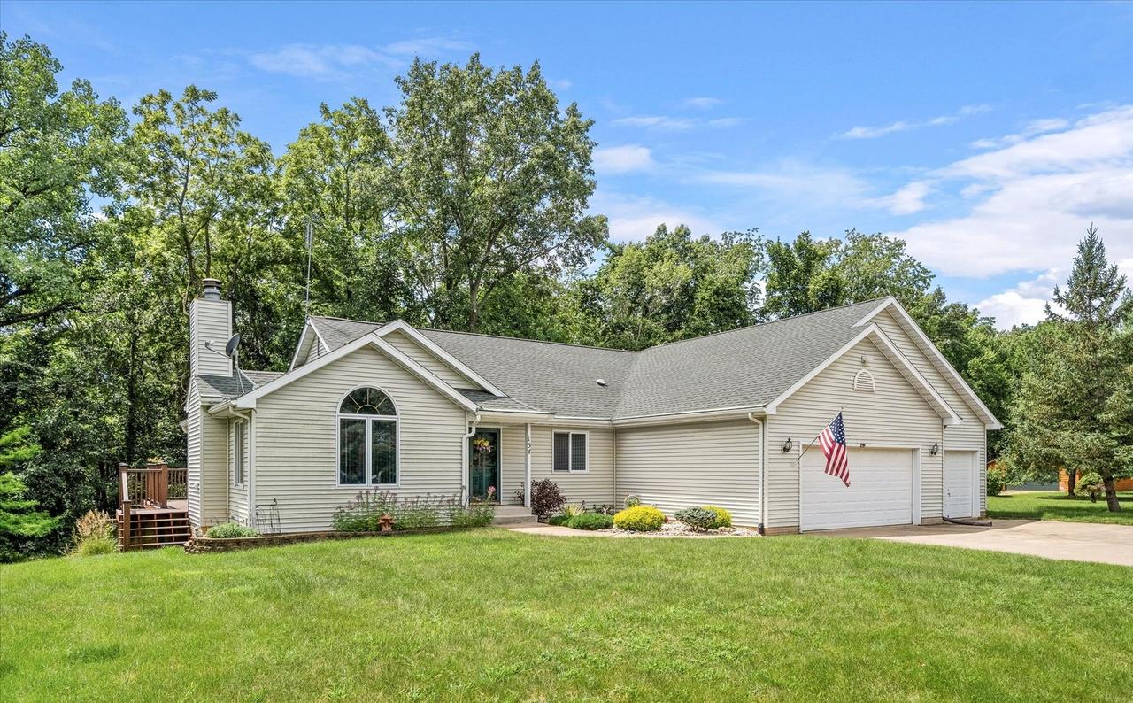 154 Lake Thunderbird Dr., Putnam, IL 61560