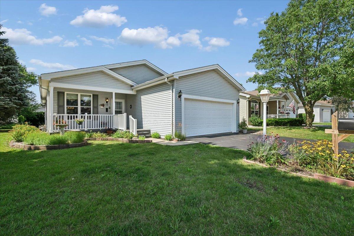 3209 Harness Ln., Grayslake, IL 60030