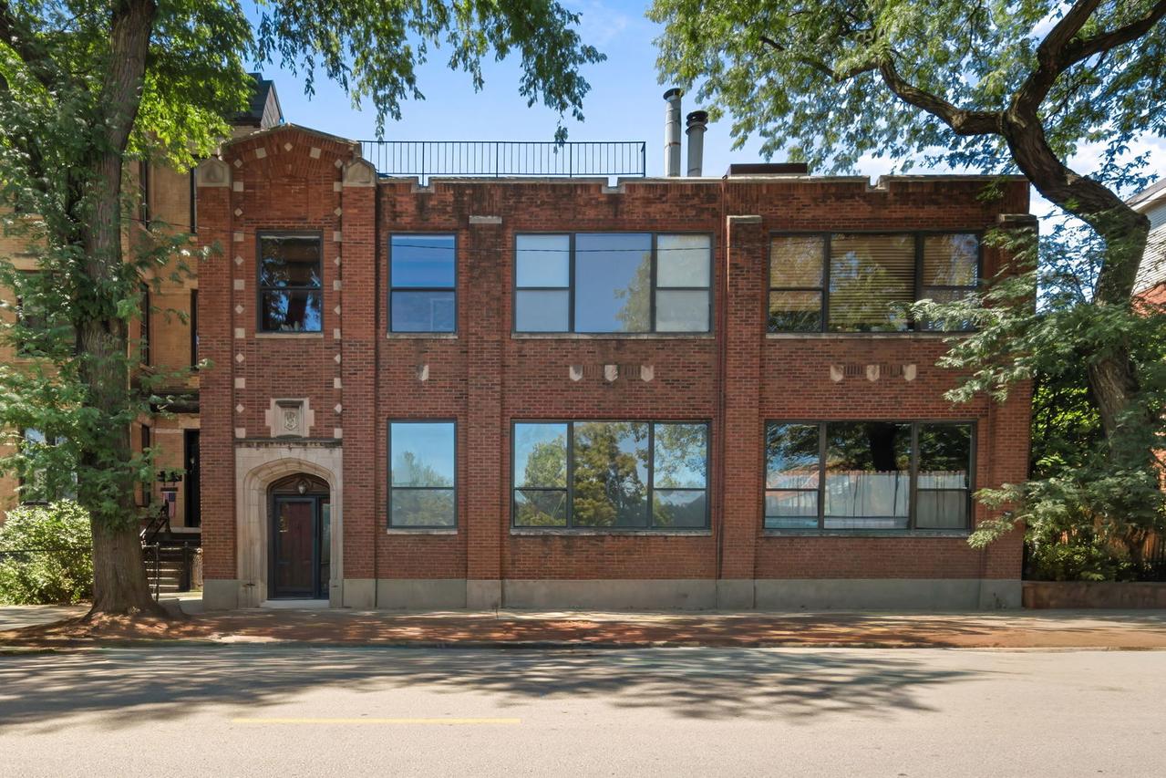 2222 N Racine Ave. #14, Chicago, IL 60614