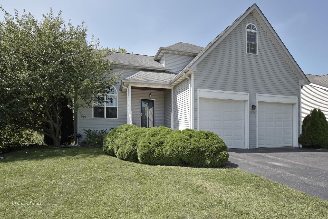 1290 Savanna Ln., Woodstock, IL 60098