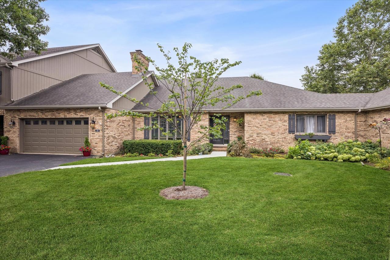 126 Castle Rock Ln., Bloomingdale, IL 60108