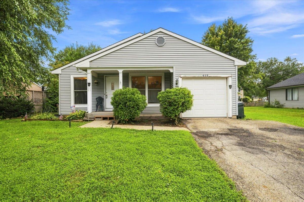 413 Travelaire Ave., Naperville, IL 60565