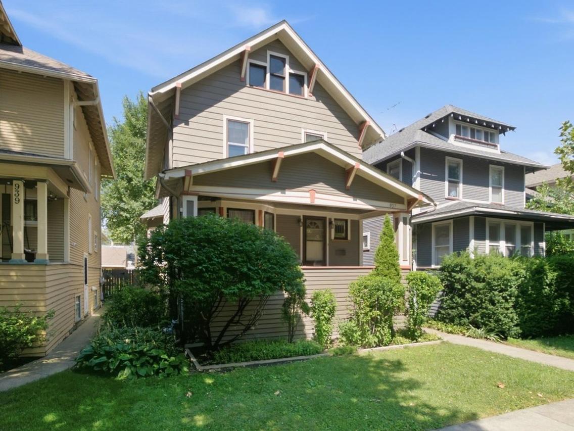 937 Wenonah Ave., Oak Park, IL 60304