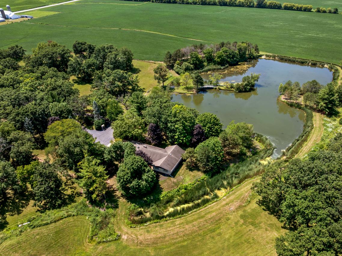 707 S Olbrich Rd., Harvard, IL 60033