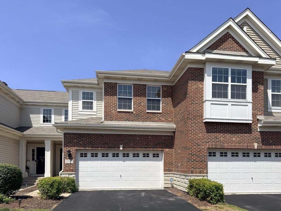 2715 Blakely Ln., Naperville, IL 60540