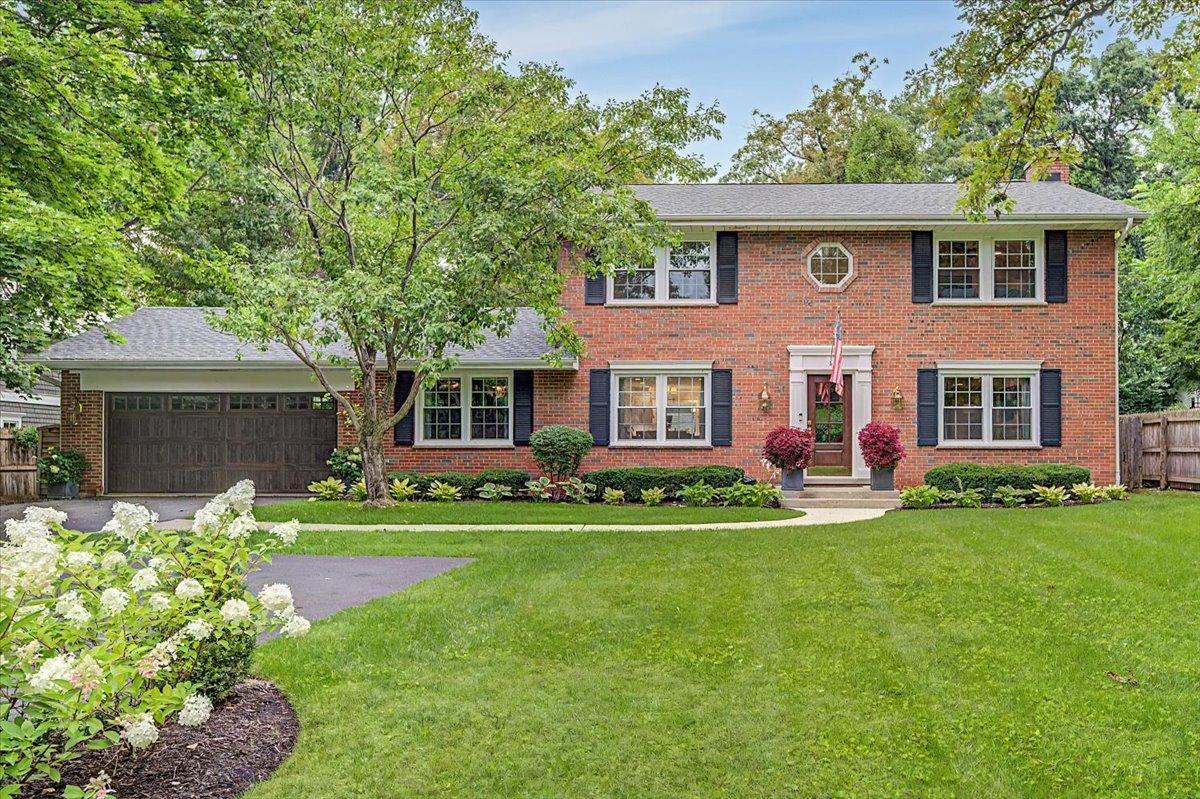 322 Greenwood Ave., Lake Forest, IL 60045