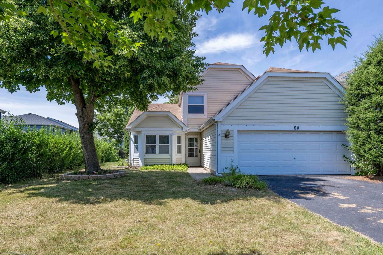 80 Kingsport Dr., South Elgin, IL 60177