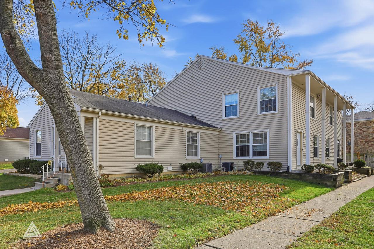 551 Sidney Ave. #B, Glendale Heights, IL 60139