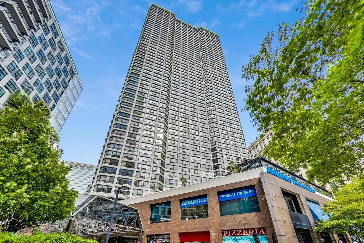 405 N Wabash Ave. #715, Chicago, IL 60611