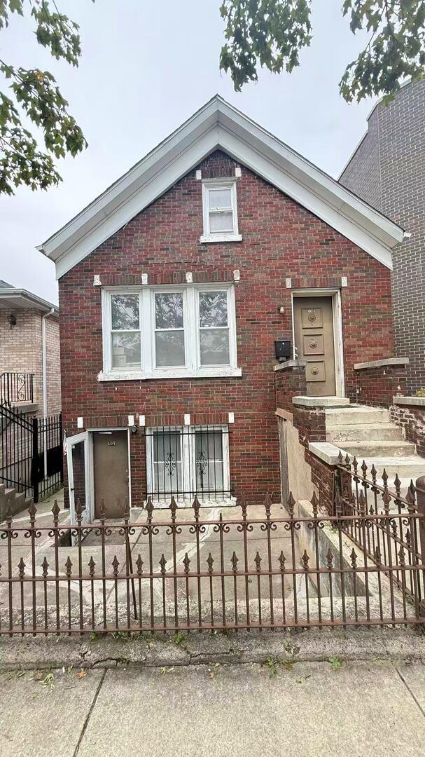 3310 S Parnell Ave., Chicago, IL 60616