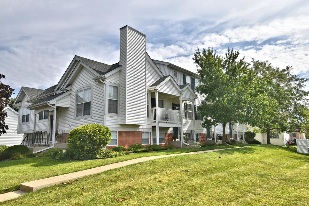 1361 Fox Hound Tr., Beecher, IL 60401