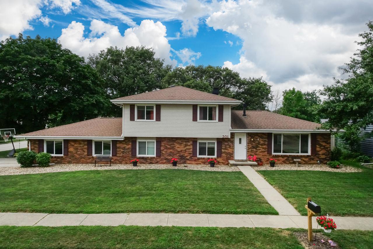 301 Garden Rd., Normal, IL 61761