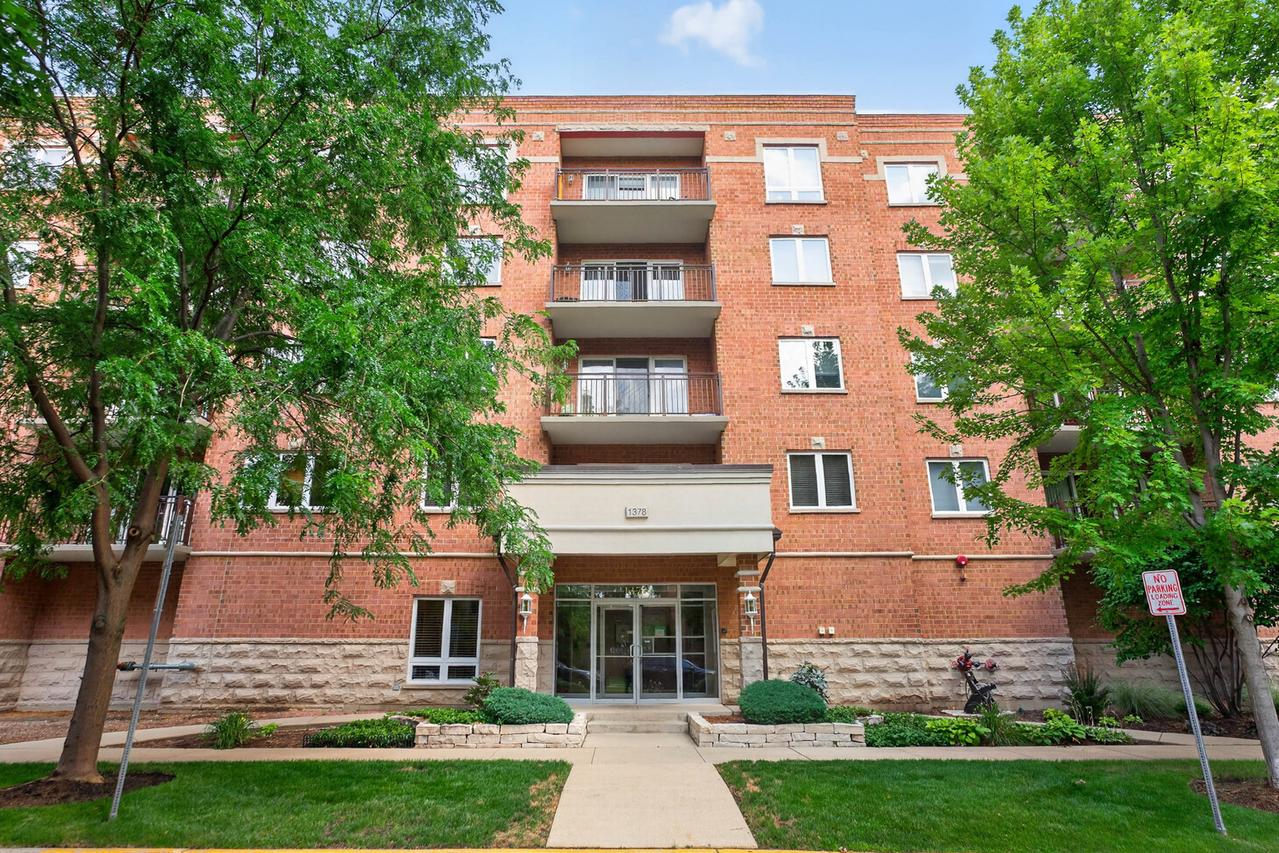 1378 Perry St. #507, Des Plaines, IL 60016